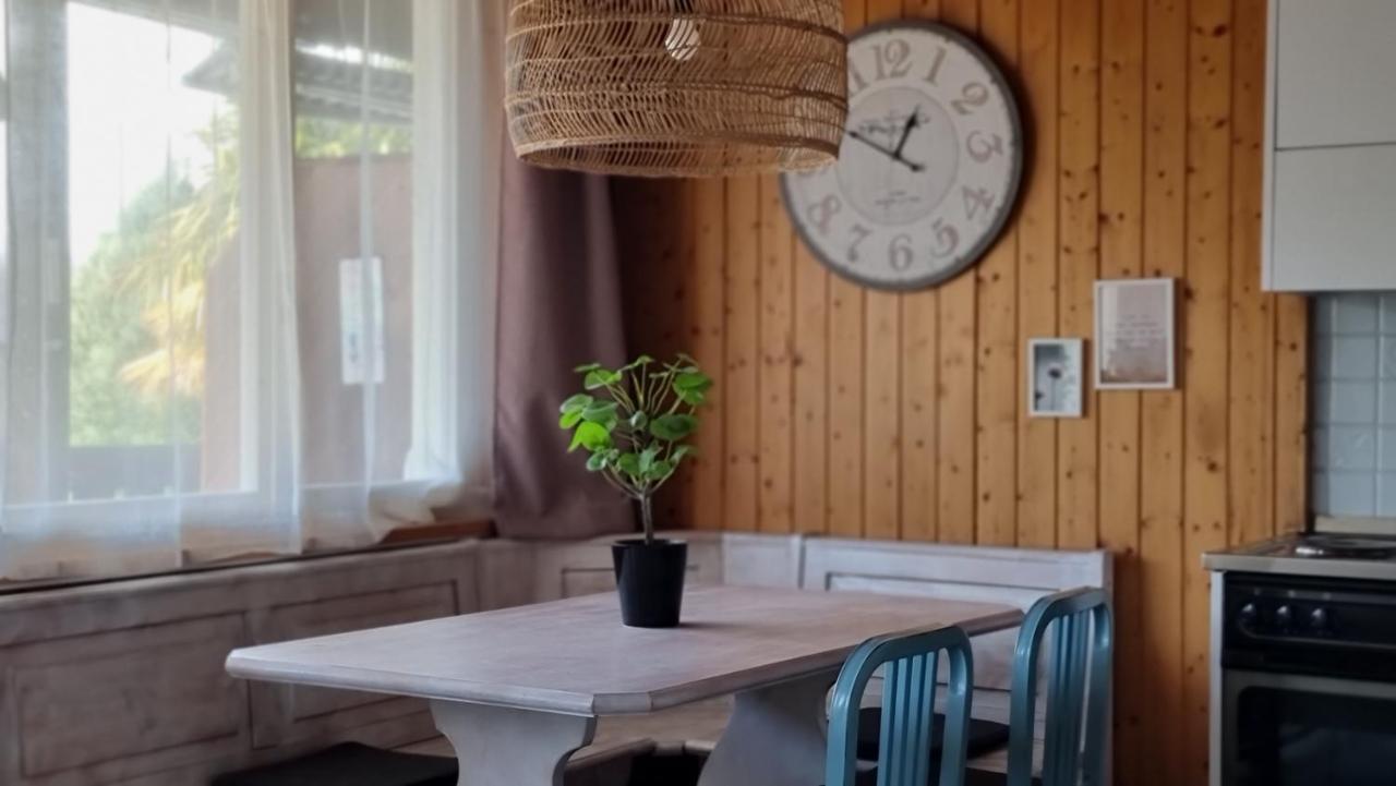 Casa Scerina Lejlighed Sementina Eksteriør billede